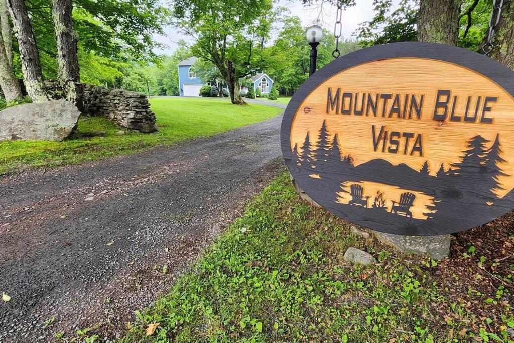 Mountain Blue Vista - Luxury Retreat Near Ski Resorts With Pond, Firepit And Hot Tub Windham Bagian luar foto