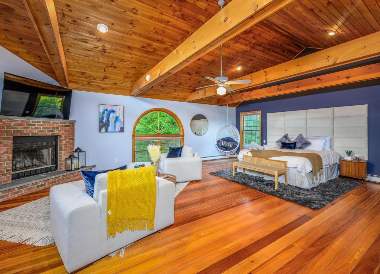 Mountain Blue Vista - Luxury Retreat Near Ski Resorts With Pond, Firepit And Hot Tub Windham Bagian luar foto